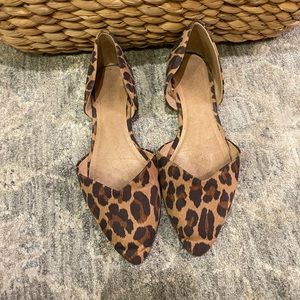 Women’s size 8, Cheetah print flats, good condition, lightly worn